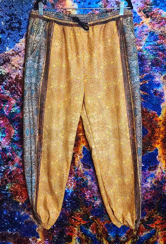 Golden 64 Point Star Tetrahedron Plush Tracksuit Sweatpants