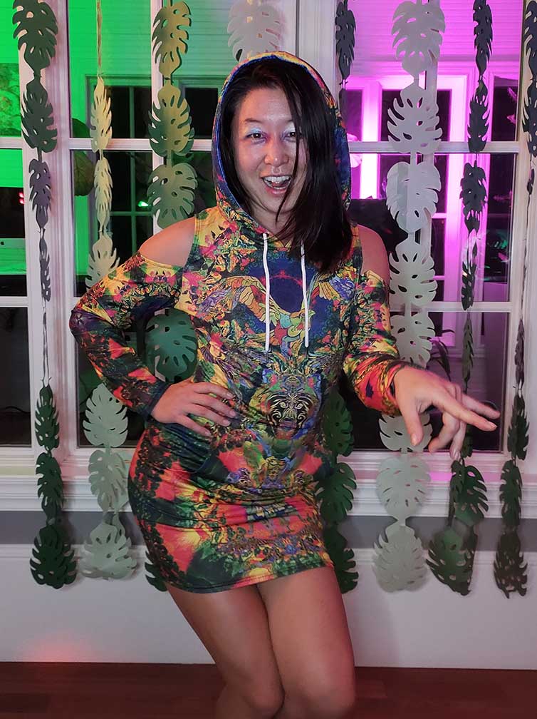 NW Totem Pole Bodycon Hoodie Dress