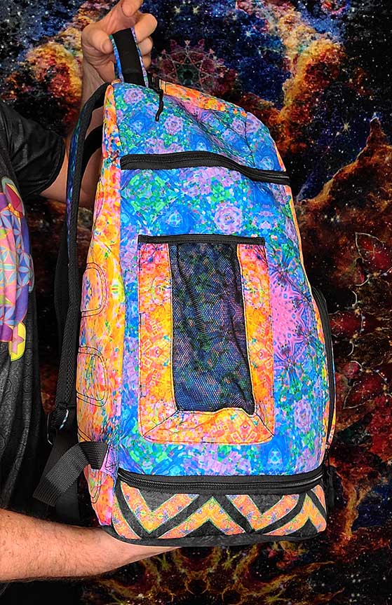 Travelling Waves XL Travelers Backpack